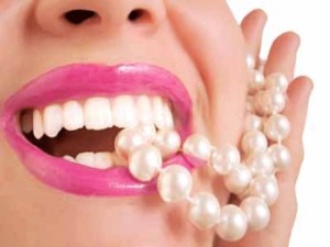 950-din-za-izbeljivanje-zuba-gelom-bez-peroksida-savrseno-beli-zubi-1617-2.gif