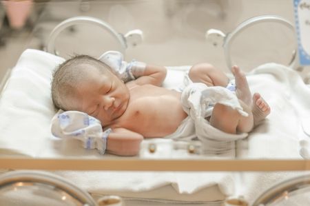 šta treba da znate o prevremenoj rodjenoj bebi