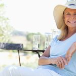 Živi sa dvojicom BIVŠIH MUŽEVA: “Bilo je problema, ali naše domaćinstvo sada funkcioniše besprekorno, a ĆERKE odrastaju gledajući PRAVU STVAR”