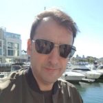 “Žene su moj porok, supruga je sve znala, nisam joj ja kriv – sama je birala”: Naš pevač je godinama živeo sa suprugom, a paralelno imao dete sa ljubavnicom “Žene su moj porok, supruga je sve znala, nisam joj ja kriv – sama je birala”: Naš pevač je godinama živeo sa suprugom, a paralelno imao dete sa ljubavnicom - featured image