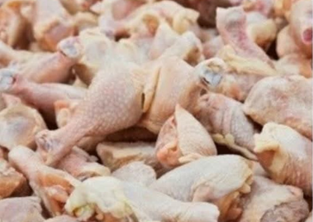 Koliko dugo piletina smije da stoji u frižideru, a koliko u zamrzivaču? Odgovor će vas iznenaditi - featured image Koliko dugo piletina smije da stoji u frižideru, a koliko u zamrzivaču? Odgovor će vas iznenaditi - featured image