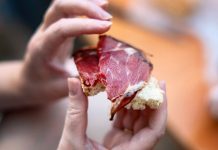 5 namirnica koje ljekari za rak debelog crijeva izbjegavaju 5 namirnica koje ljekari za rak debelog crijeva izbjegavaju - featured image