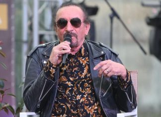 Zbog ove pjesme je Željko Bebek napustio Bijelo Dugme: Nije htio da je pjeva Zbog ove pjesme je Željko Bebek napustio Bijelo Dugme: Nije htio da je pjeva - featured image