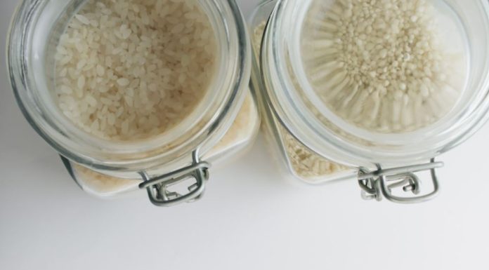 Zašto je pozitivno razmišljanje ključno za zdravlje našeg organizma? Evo kako je čuveni naučnik dokazao uz pomoć 2 tegle pirinča Zašto je pozitivno razmišljanje ključno za zdravlje našeg organizma? Evo kako je čuveni naučnik dokazao uz pomoć 2 tegle pirinča - featured image