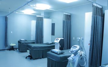 Snaga Tišine: Priča O Medicinskoj Sestri Koja Nije Odustala Kada Su Svi Izgubili Nadu Snaga Tišine: Priča O Medicinskoj Sestri Koja Nije Odustala Kada Su Svi Izgubili Nadu - featured image