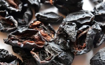 “SVAKO VEČE PRED SPAVANJE POJEDITE OVU VOĆKU I ONA ĆE OČISTITI VAŠA CREVA KAO BULDOŽER”: Savet doktora Čubrila za detoks “SVAKO VEČE PRED SPAVANJE POJEDITE OVU VOĆKU I ONA ĆE OČISTITI VAŠA CREVA KAO BULDOŽER”: Savet doktora Čubrila za detoks - featured image