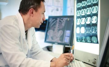 “Ja sam neurolog i ovih 8 namirnica jedem kako bih održao zdravlje svog mozga”: Za večeru posebno preporučujem ovo “Ja sam neurolog i ovih 8 namirnica jedem kako bih održao zdravlje svog mozga”: Za večeru posebno preporučujem ovo - featured image