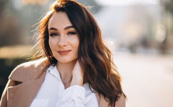 Svi su zvali beskorisnom domaćicom – Dok nije otkrila da vlada carstvom od 5 milijardi Svi su zvali beskorisnom domaćicom – Dok nije otkrila da vlada carstvom od 5 milijardi - featured image