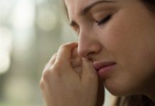 Svekrva je otvorila vrata bolničke sobe i rekla nešto što me je ostavilo bez riječi Svekrva je otvorila vrata bolničke sobe i rekla nešto što me je ostavilo bez riječi - featured image