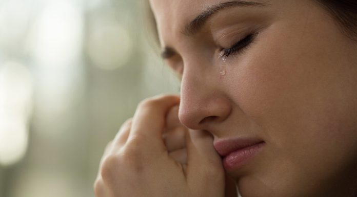 Svekrva je otvorila vrata bolničke sobe i rekla nešto što me je ostavilo bez riječi Svekrva je otvorila vrata bolničke sobe i rekla nešto što me je ostavilo bez riječi - featured image