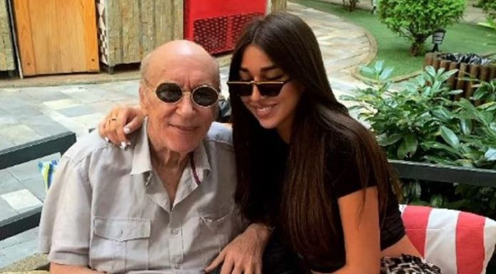 Rođenu decu ostavio bez nasledstva: Naš pevač je kuću i dva stana ostavio ženi koju je pred smrt oženio i njenim naslednicima Rođenu decu ostavio bez nasledstva: Naš pevač je kuću i dva stana ostavio ženi koju je pred smrt oženio i njenim naslednicima - featured image