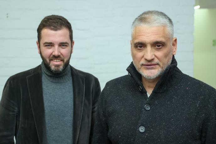 Ovo je bivša žena ace kosa pre nego što je započeo život sa čedom, voleo je nju! OVAKO ONA IZGLEDA - featured image Ovo je bivša žena ace kosa pre nego što je započeo život sa čedom, voleo je nju! OVAKO ONA IZGLEDA - featured image