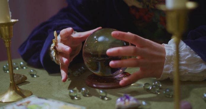 Što Biblija kaže o odlasku vidovnjacima? Što Biblija kaže o odlasku vidovnjacima? - featured image