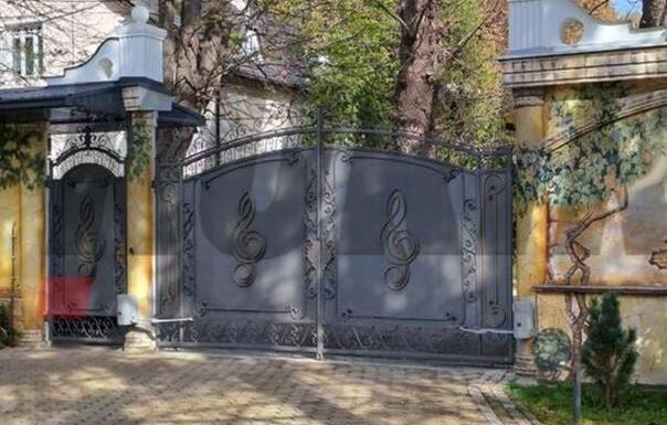 Poznati bh. pjevač svu imovinu ostavio supruzi: Ona to zaslužuje, a majku smjestio u dom. Prva supruga mu otišla kolegi koji je promijenio vjeru Poznati bh. pjevač svu imovinu ostavio supruzi: Ona to zaslužuje, a majku smjestio u dom. Prva supruga mu otišla kolegi koji je promijenio vjeru - featured image