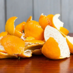 Mislite da je to smeće? Kora od naranče čini čuda u vrtu