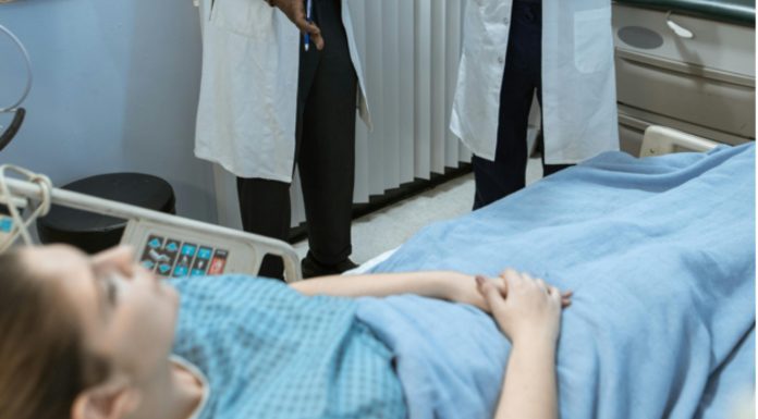 Njena odluka u bolničkoj sobi spasila me je i od oca i od sebe Njena odluka u bolničkoj sobi spasila me je i od oca i od sebe - featured image