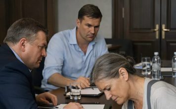 Čistačica se nikada u životu nije miješala u razgovore na sastancima i uvijek je tiho obavljala svoj posao, ali toga dana nije izdržala i rekla je nešto što je šokiralo sve poslovne ljude. 😢😱