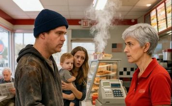 Skriveni vlasnik svoje kafane naruči sendvič i zaledio se kad je čuo razgovor dve kase.