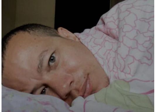 Šta zapravo znači ako supružnici spavaju u odvojenim krevetima, prema psihologiji