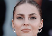 Tek što se saznalo da je u vezi sa DUŠKOM, Džejla Ramović zablistala u belom: Pogledajte ih samo blistaju od sreće!!! FOTO