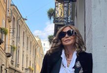 Šta žena starija od 60 godina treba da ima u svom ormaru da ne bi izgledala staromodno: Osnovno modno pravilo Šta žena starija od 60 godina treba da ima u svom ormaru da ne bi izgledala staromodno: Osnovno modno pravilo - featured image
