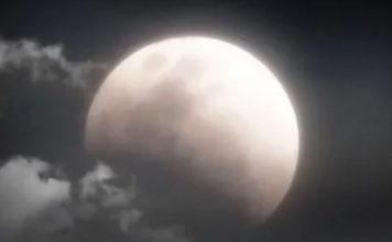 VEČERAS JE DUPLI PUN MJESEC i ZA OVA 3 ZNAKA počinje MAGIČAN PERIOD kakav se dešava jednom u životu VEČERAS JE DUPLI PUN MJESEC i ZA OVA 3 ZNAKA počinje MAGIČAN PERIOD kakav se dešava jednom u životu - featured image