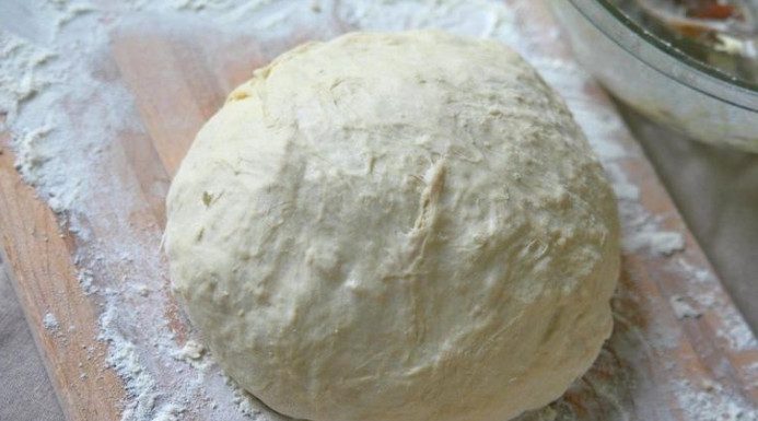 Najbolji recept za “ludo testo” od kog možete da pravite sve vrste peciva: Čuvajte ga na ovaj način i biće sveže danima Najbolji recept za “ludo testo” od kog možete da pravite sve vrste peciva: Čuvajte ga na ovaj način i biće sveže danima - featured image