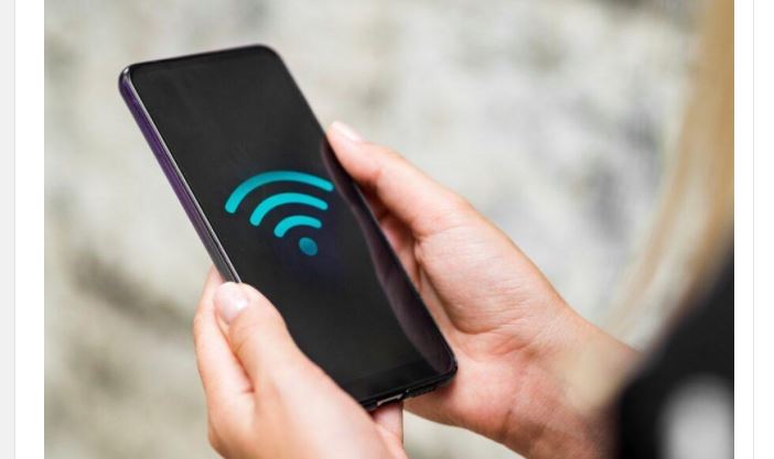 Spor vam je internet? Možda mu smeta 1 kućni ukras: Nikada se ne bi sjetili da je krivac - featured image Spor vam je internet? Možda mu smeta 1 kućni ukras: Nikada se ne bi sjetili da je krivac - featured image