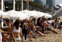 VLADAN JE NA PLAŽI U SUTOMORU UHVATIO ŽENU U PREVARI: “Zatekao sam ih kako se..” LJUDI SVE GLEDALI, pa mu je… VLADAN JE NA PLAŽI U SUTOMORU UHVATIO ŽENU U PREVARI: “Zatekao sam ih kako se..” LJUDI SVE GLEDALI, pa mu je… - featured image