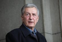 VELIKA TUGA MRČAJEVCI TUGUJU ZA OVIM ČOVEKOM: Celo mesto izlepljeno umrlicom Miroslava Ilića, nezapamćena tragedija VELIKA TUGA MRČAJEVCI TUGUJU ZA OVIM ČOVEKOM: Celo mesto izlepljeno umrlicom Miroslava Ilića, nezapamćena tragedija - featured image