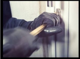 NA 0V0 MJEST0 VlŠE NEM0JTE 0STAVLJATl SV0JE DRAG0CJEN0STl: Lopovi prvo provjere ovih 5 mjesta u vašem domu NA 0V0 MJEST0 VlŠE NEM0JTE 0STAVLJATl SV0JE DRAG0CJEN0STl: Lopovi prvo provjere ovih 5 mjesta u vašem domu - featured image