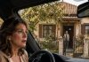 „U 62. godini, nakon smrti mog supruga, konačno sam položila vozački ispit. Kada sam ušla u njegov automobil i pritisnula «Kuća» na GPS-u, odveo me na adresu koju nikada ranije nisam vidjela. Kada sam stigla tamo, ruke su mi se smrznule na upravljaču.” „U 62. godini, nakon smrti mog supruga, konačno sam položila vozački ispit. Kada sam ušla u njegov automobil i pritisnula «Kuća» na GPS-u, odveo me na adresu koju nikada ranije nisam vidjela. Kada sam stigla tamo, ruke su mi se smrznule na upravljaču.” - featured image